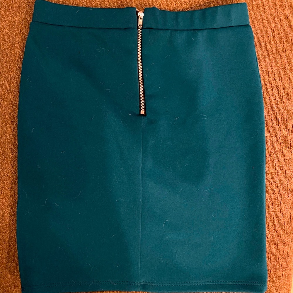 Forever 21 teal skirt